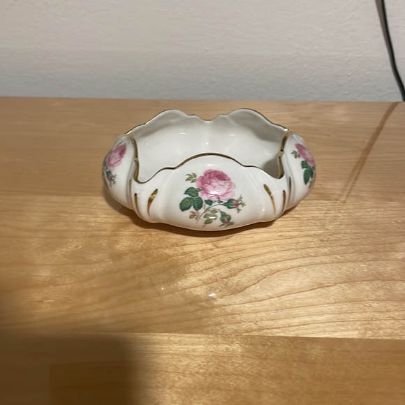 Vintage Floral Trinket Dish / Ashtray - Picture 9 of 10